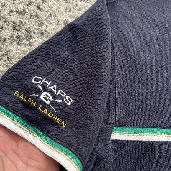 Chaps Ralph Lauren Men's Black V-Neck T-Shirt with Green and - Picture 5 of 7